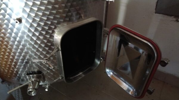 Serbatoio in Acciaio Inox da Stoccaggio Capacità 20HL - immagine 3